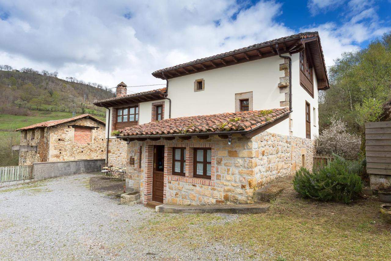 Casas Rurales Pandesiertos Cangas de Onis Exterior photo